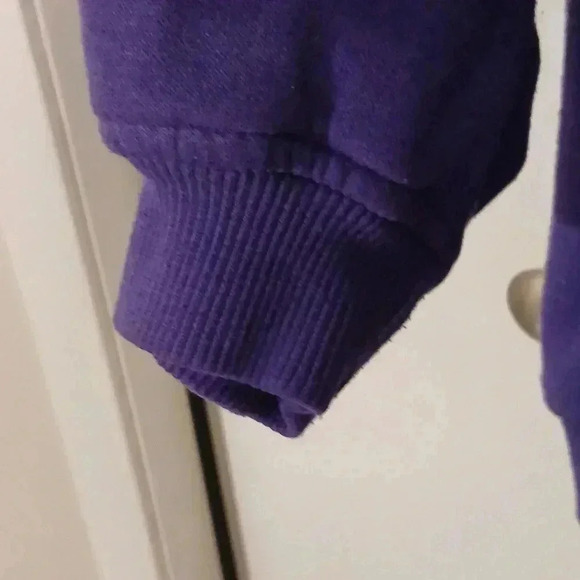 Vintage  Lady Foot Locker sweater - Picture 7 of 9